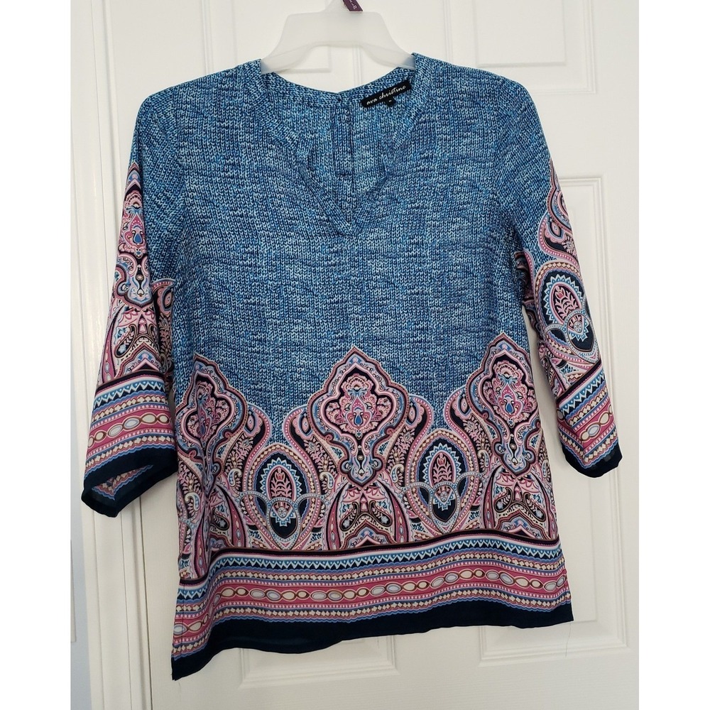 Ava Christine Womans blouse Size Medium